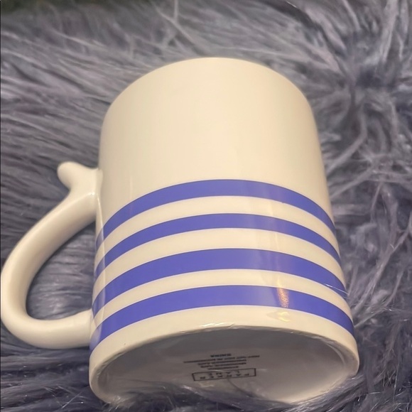 Cat Face Striped Mug - Picture 3 of 3